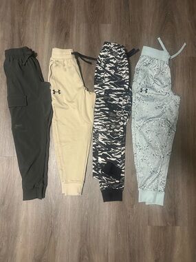 Under Armour Kids Joggers Bundle Size XS